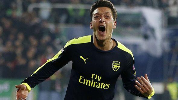 Mesut Ozil  - Avaz