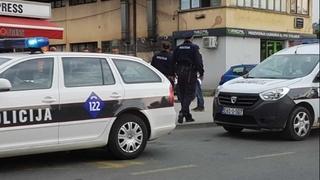 Policija u Tuzli traga za vozačem koji je udario pješaka i pobjegao