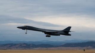 Dva B-1B Lancer bombardera Zračnih snaga SAD-a izvršit će niski prelet iznad Sarajeva