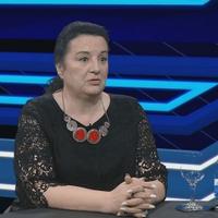 Svetlana Cenić: Dodik želi sebe i svoju porodicu da zaštiti od kritike